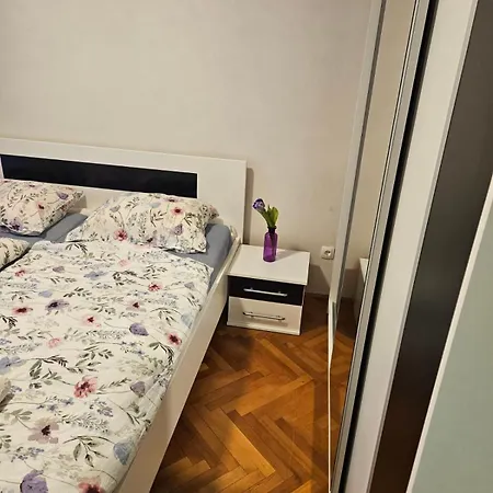 Apartment Center Luxury Bob *