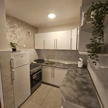 Apartment Center Luxury Bob Mostar
